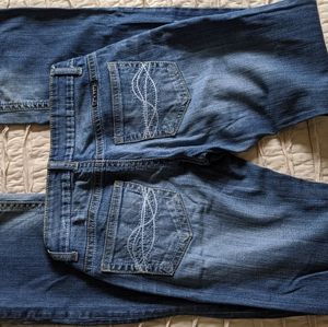 Cowgirl Tuff Don't Fence Me In Jeans - 25x37